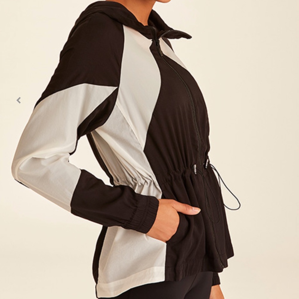 ALALA || Contrast Trailblazer Jacket || XS || NWT